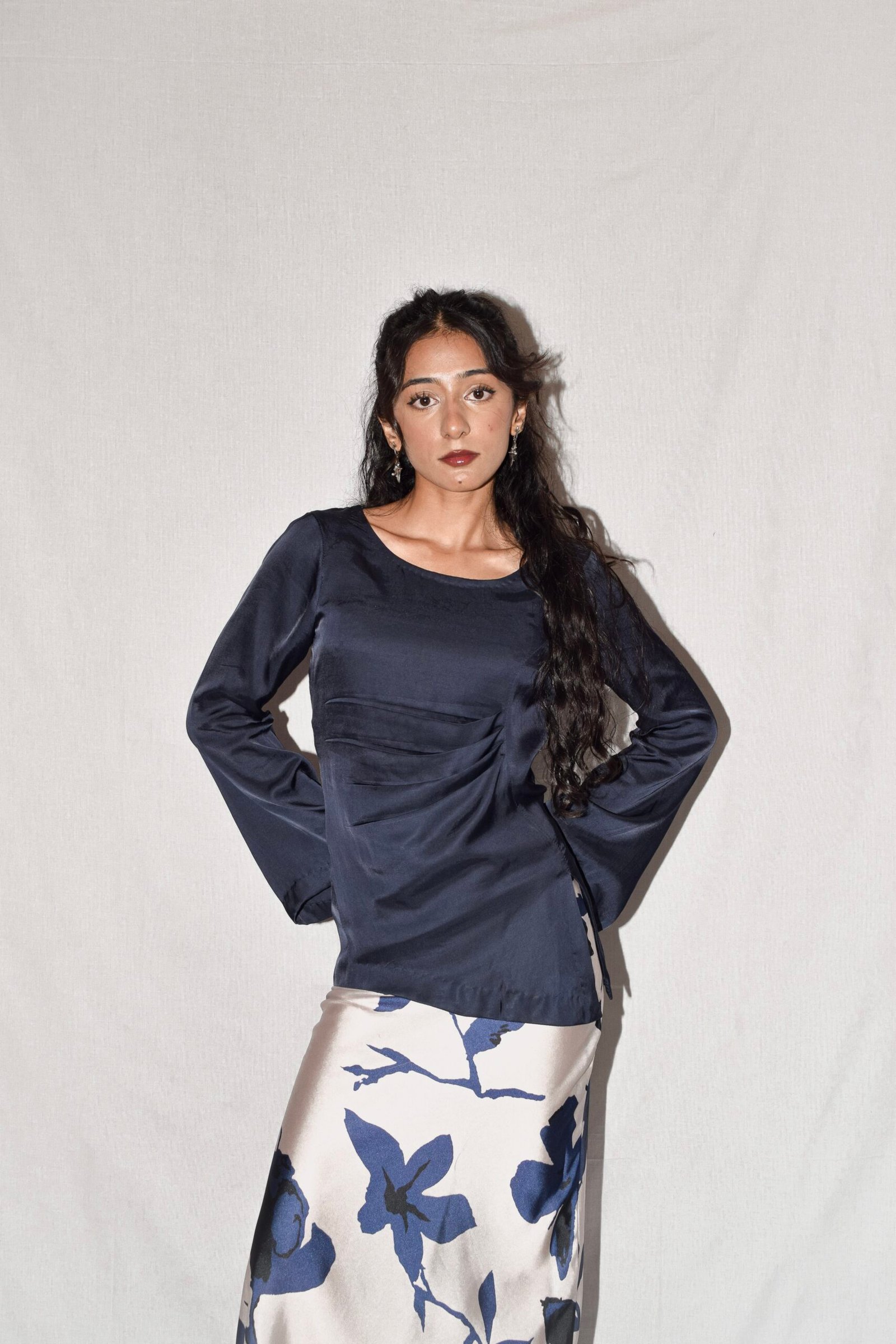 Plain Silk Top With Bell Sleeves and Side Pleats With A Printed Silk Skirt - Image 3