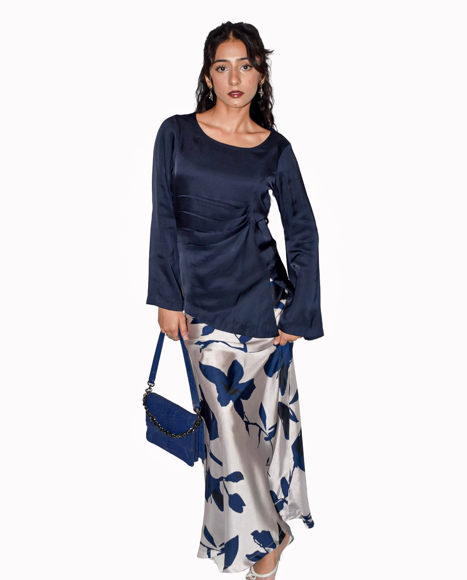 Plain Silk Top With Bell Sleeves and Side Pleats With A Printed Silk Skirt - Image 2