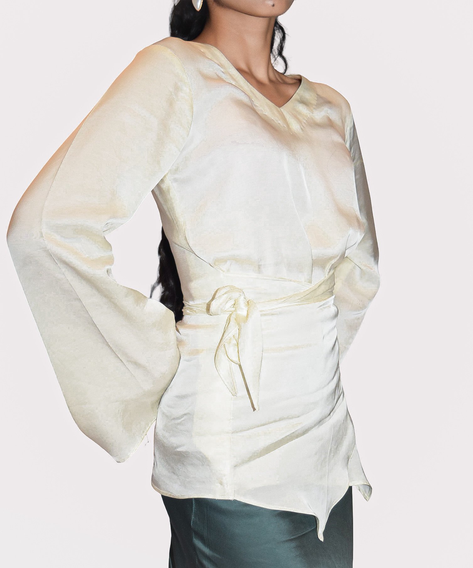 Silk Shirt With Bell Sleeves and a Tightening Knot With an Emerald Green Skirt - Image 3